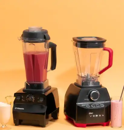 Full-size blenders with a jar and base